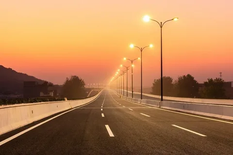 See More About پست های لامپ در زیرساخت های جاده ای مدرن